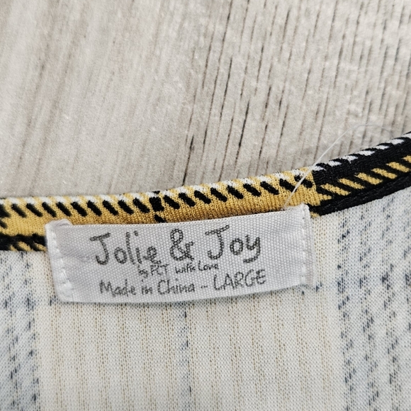 Adorable top by Jolie & Joy - Picture 4 of 6